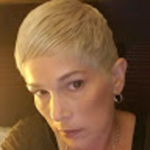 Meet your Posher, Dawn